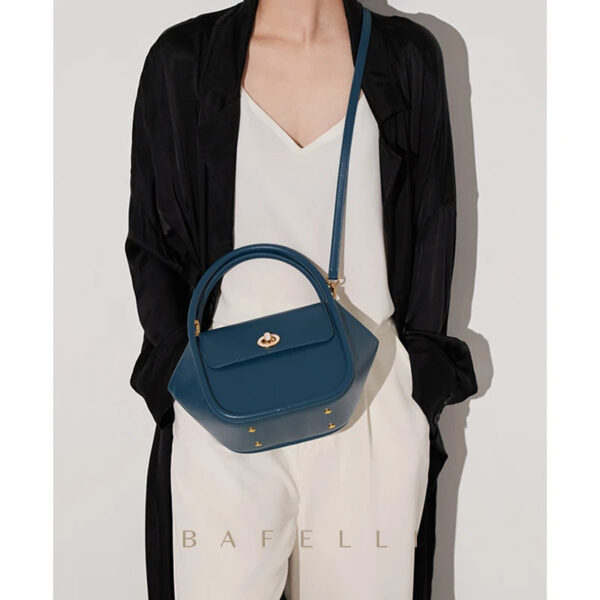 BAFELLI NEW 2023 WOMEN'S HANDBAG WINTER WOOL FASHION BENTO EVENING LEATHER ORIGINAL STYLE LUXURY BRAND PURSE SHOULDER CASUAL - Image 4